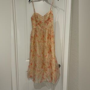 NWT Storia Floral Midi Dress